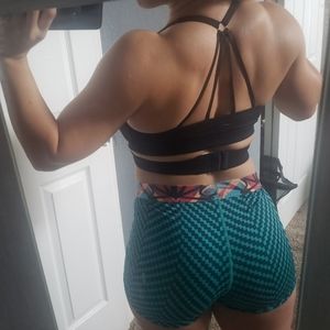 Alphalete sports bra